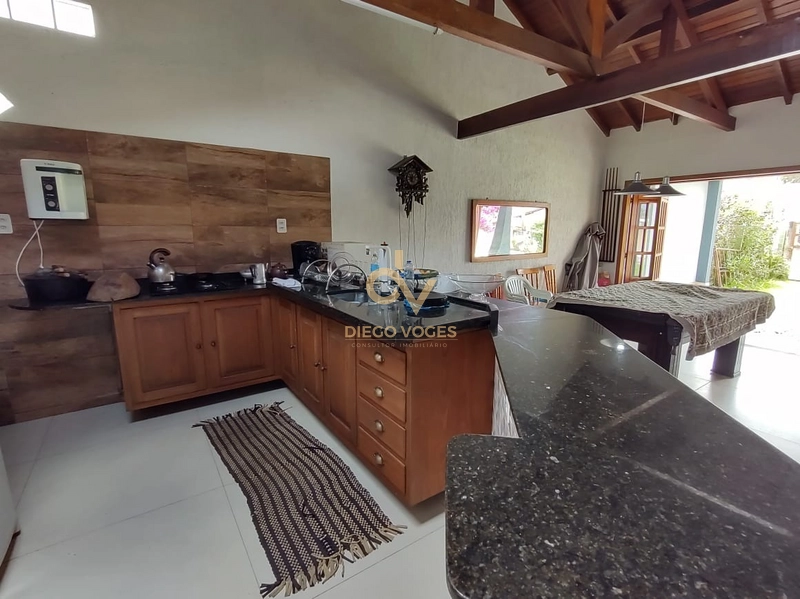 Belíssima casa com piscina próxima ao mar Atlântida Sul: 11ª foto da galeria de imagens do imóvel