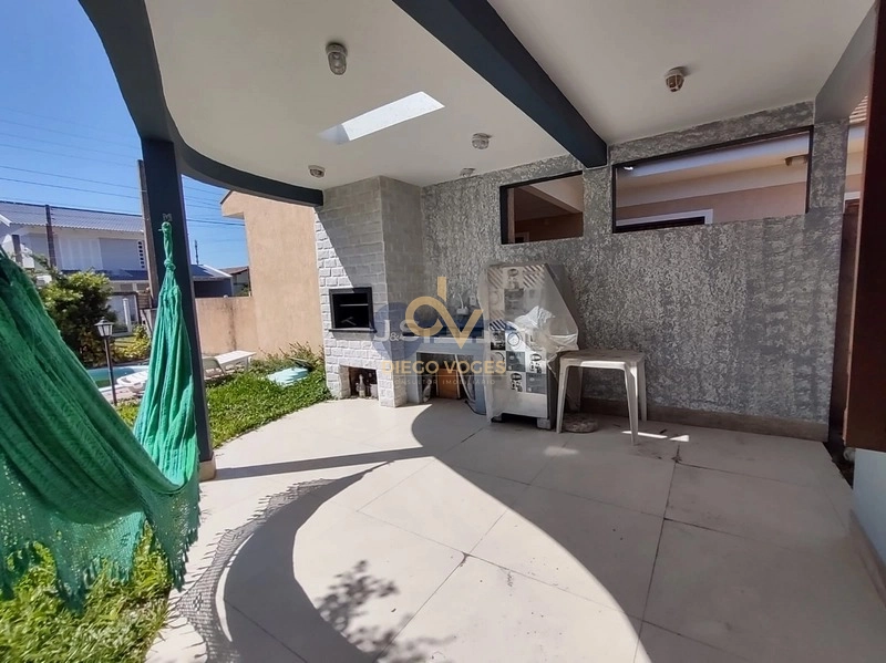 Belíssima casa com piscina próxima ao mar Atlântida Sul: 6ª foto da galeria de imagens do imóvel
