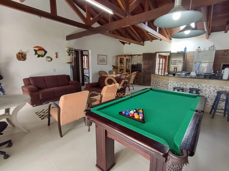 Belíssima casa com piscina próxima ao mar Atlântida Sul: 10ª foto da galeria de imagens do imóvel