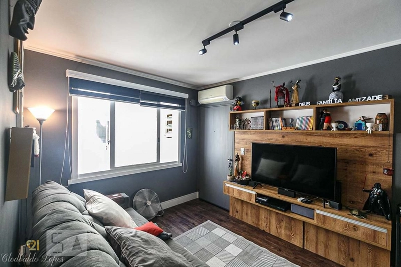 Apartamento de um dormitório e vaga, no bairro Menino Deus;: 3ª foto da galeria de imagens do imóvel