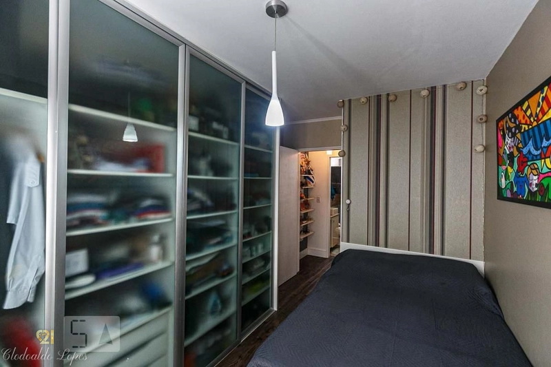 Apartamento de um dormitório e vaga, no bairro Menino Deus;: 5ª foto da galeria de imagens do imóvel