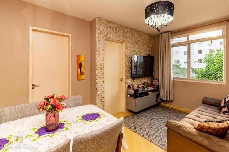 Apartamento dois dormitórios de frente com vaga;: 2ª foto da galeria de imagens do imóvel