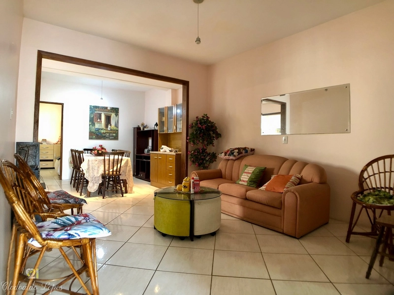 Casa de alvenaria, térrea, 3 dormitórios, próxima ao Bourbon Cassol.: 7ª foto da galeria de imagens do imóvel