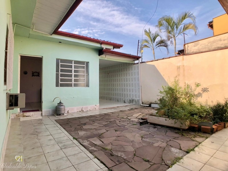 Casa de alvenaria, térrea, 3 dormitórios, próxima ao Bourbon Cassol.: 17ª foto da galeria de imagens do imóvel