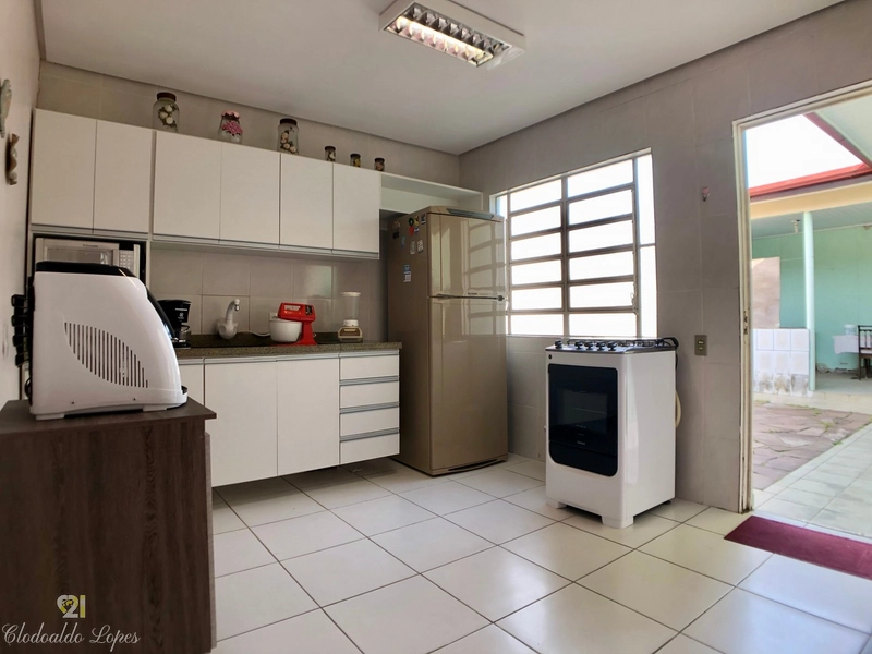 Casa de alvenaria, térrea, 3 dormitórios, próxima ao Bourbon Cassol.: 15ª foto da galeria de imagens do imóvel