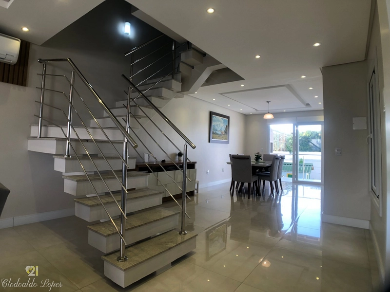 Casa espetacular com 3 dormitórios, suíte, nova, Vila Ipiranga;: 9ª foto da galeria de imagens do imóvel