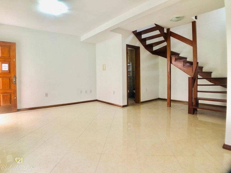 Casa Condomínio, 3 D, 2 vg, próximo ao futuro Zaffari Protásio Alves: 4ª foto da galeria de imagens do imóvel