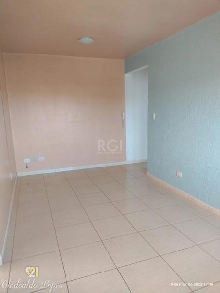 Apartamento 2 dorm, no Cristal, elevador, próximo ao Barra Shopping: 16ª foto da galeria de imagens do imóvel