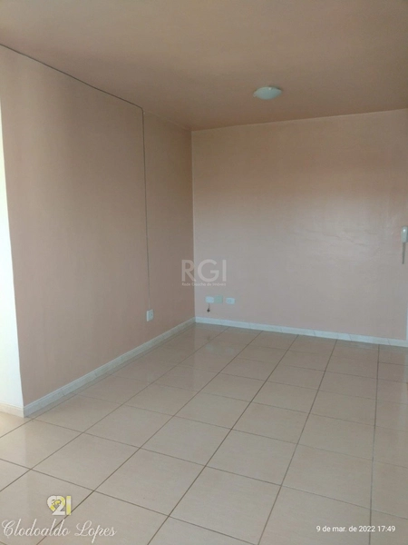 Apartamento 2 dorm, no Cristal, elevador, próximo ao Barra Shopping: 14ª foto da galeria de imagens do imóvel