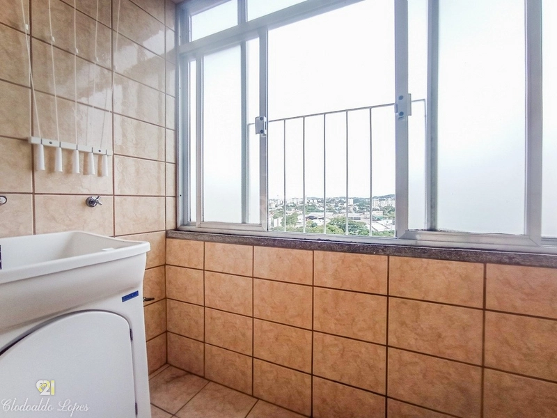 Apartamento 2 dorm, no Cristal, elevador, próximo ao Barra Shopping: 7ª foto da galeria de imagens do imóvel