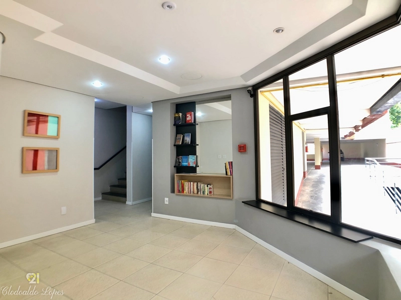 Apartamento 2 dormitórios, vaga e elevador, bairro Petrópolis;: 19ª foto da galeria de imagens do imóvel