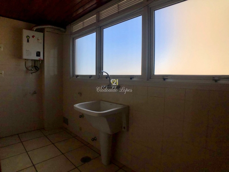 Apto 2 quartos, 2 banheiros, vaga, no Centro Histórico: 22ª foto da galeria de imagens do imóvel