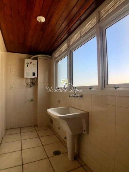 Apto 2 quartos, 2 banheiros, vaga, no Centro Histórico: 17ª foto da galeria de imagens do imóvel