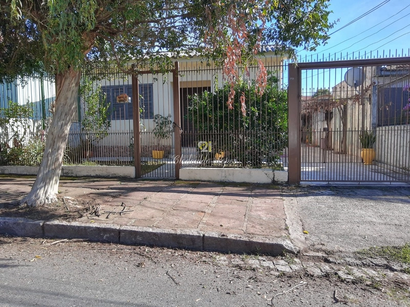 Casa térrea 3 quartos, Jardim Itú Sabará