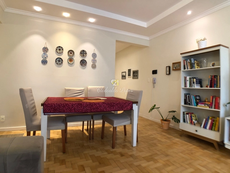 Apartamento 3 quartos, bairro Moinhos de Vento: 2ª foto da galeria de imagens do imóvel