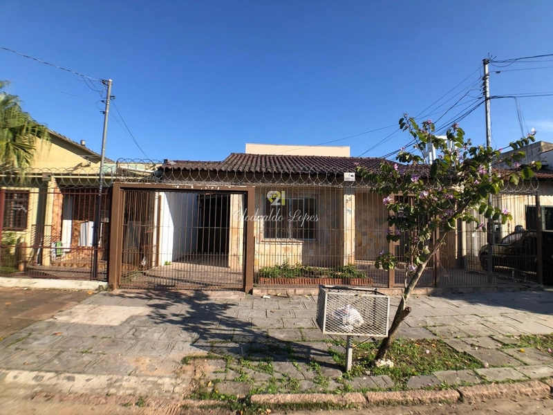 Casa 3 quartos no Ecolville e junto a escola Kennedy