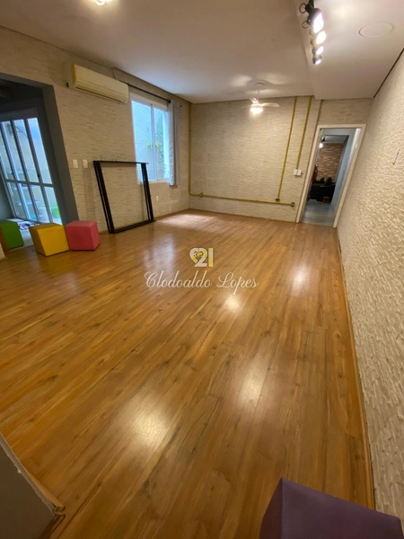 Apartamento térreo, vaga, 132m²,  Independência: 4ª foto da galeria de imagens do imóvel