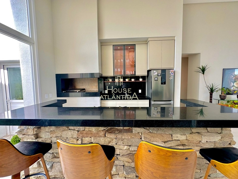 Residência térrea estilo contemporâneo no condomínio Riviera Xangri la: 15ª foto da galeria de imagens do imóvel