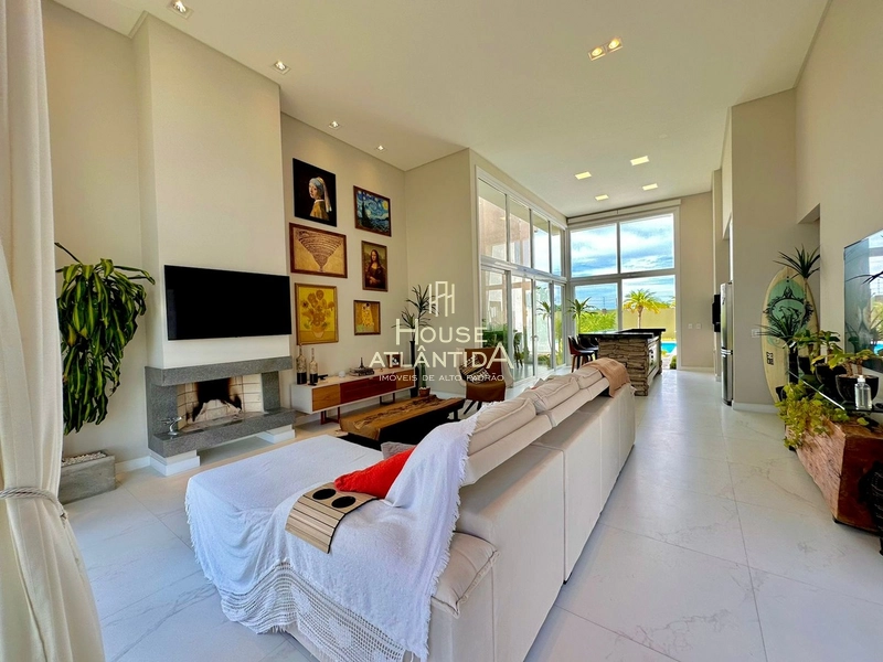 Residência térrea estilo contemporâneo no condomínio Riviera Xangri la: 5ª foto da galeria de imagens do imóvel