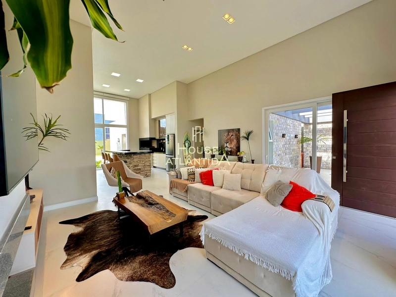 Residência térrea estilo contemporâneo no condomínio Riviera Xangri la: 10ª foto da galeria de imagens do imóvel