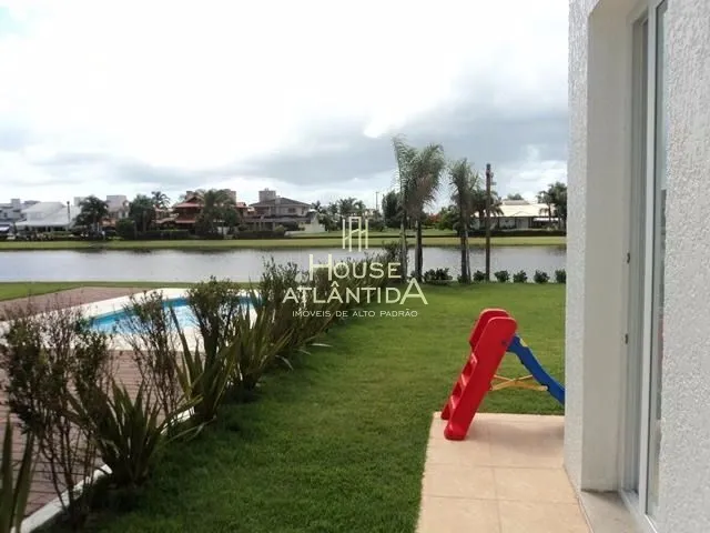 Belíssima residência, à beira do lago, no Condomínio Lagos park: 13ª foto da galeria de imagens do imóvel