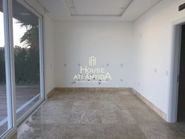 Belíssimo Sobrado a beira lago no Condominio Enseada Lagos Xangri-la: 17ª foto da galeria de imagens do imóvel