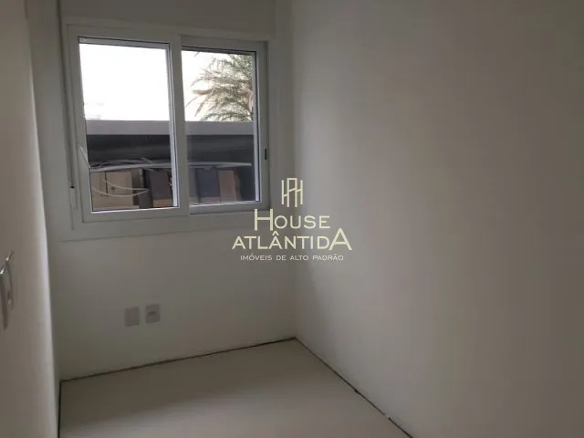 Belíssimo Sobrado a beira lago no Condominio Enseada Lagos Xangri-la: 19ª foto da galeria de imagens do imóvel