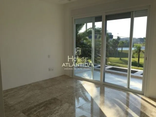 Belíssimo Sobrado a beira lago no Condominio Enseada Lagos Xangri-la: 25ª foto da galeria de imagens do imóvel