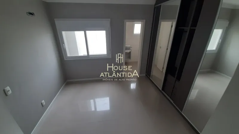 Duplex no centro de Xangri-la: 10ª foto da galeria de imagens do imóvel