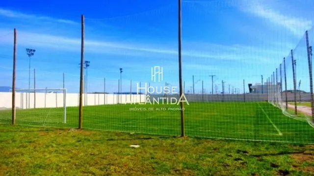Excelente lote, frente ³NORTE e BEIRA DE LAGO no Condomínio Sea Coast: 4ª foto da galeria de imagens do imóvel