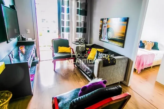 Lindo loft no Condomínio Rossi Atlântida mobiliado e decorado: 1ª foto da galeria de imagens do imóvel