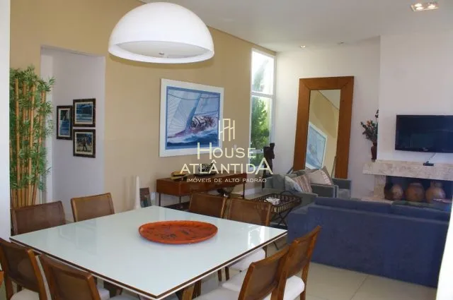 Linda casa totalmente mobiliada e decorada no condomínio Villagio: 4ª foto da galeria de imagens do imóvel