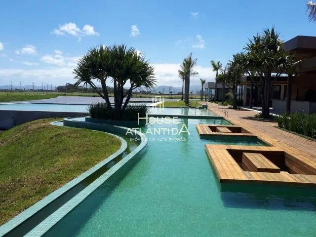 Excelente lote “BEIRA DE LAGO”, com a sua área total de 300 m²: 8ª foto da galeria de imagens do imóvel
