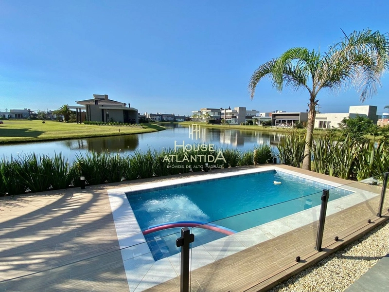 Excelente sobrado beira lago à venda no Cond. Riviera em Xangri-lá: 19ª foto da galeria de imagens do imóvel