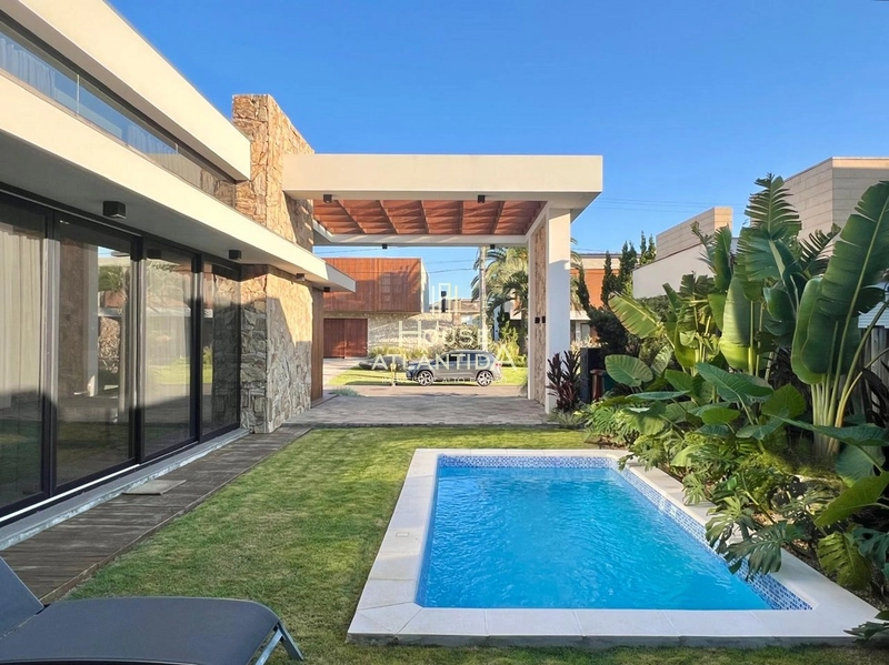 Linda casa, no condomínio Villagio de Atlântida.: 21ª foto da galeria de imagens do imóvel