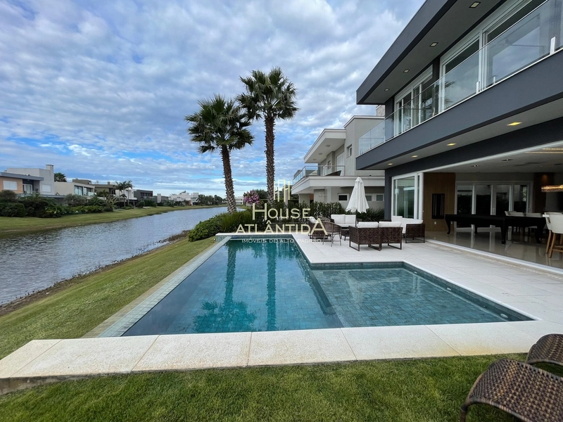 Magnifico sobrado beira lago de alto padrão, finamente mobiliado e dec: 15ª foto da galeria de imagens do imóvel