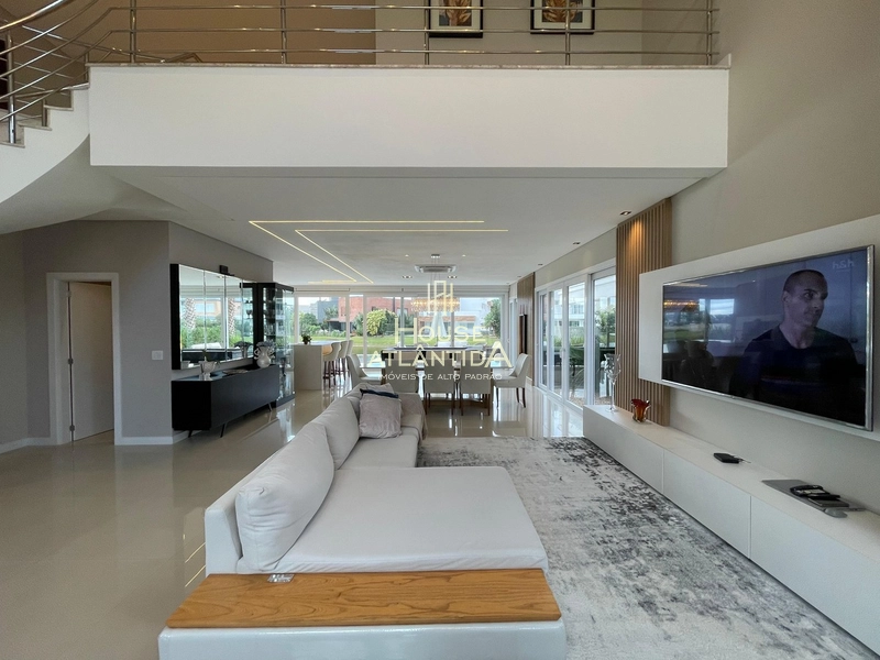 Magnifico sobrado beira lago de alto padrão, finamente mobiliado e dec: 6ª foto da galeria de imagens do imóvel