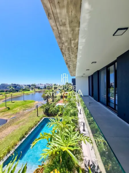 Sobrado na beira do lago, composto por 05 suítes, living amplo: 68ª foto da galeria de imagens do imóvel