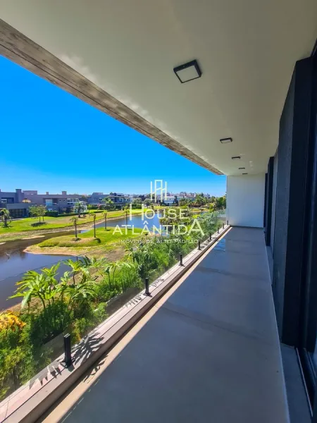 Sobrado na beira do lago, composto por 05 suítes, living amplo: 70ª foto da galeria de imagens do imóvel