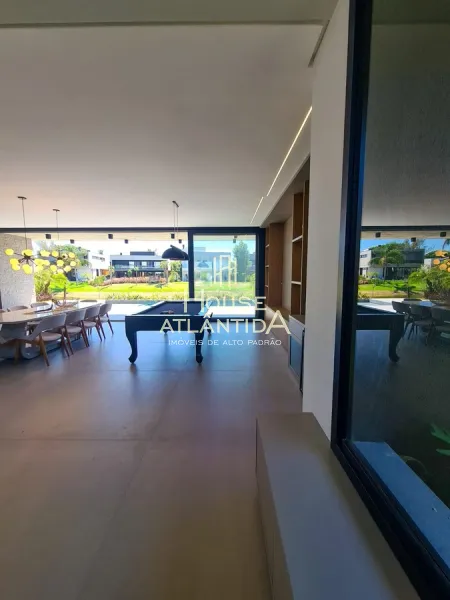 Sobrado na beira do lago, composto por 05 suítes, living amplo: 12ª foto da galeria de imagens do imóvel