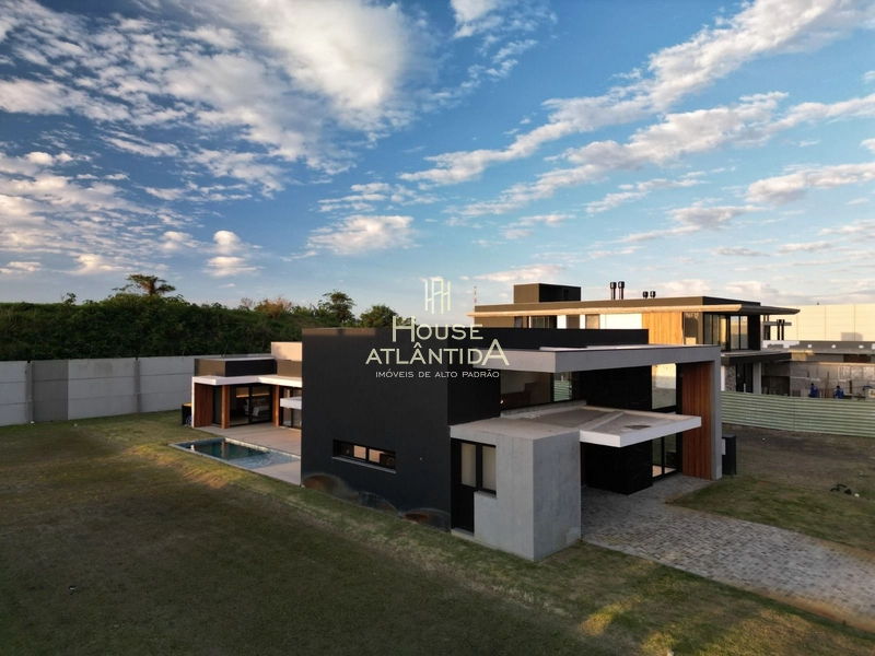 Excelente casa no condomínio Sense, composta por 4 suítes: 3ª foto da galeria de imagens do imóvel