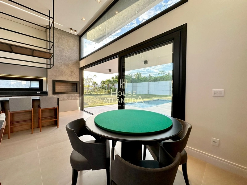 Excelente casa no condomínio Sense, composta por 4 suítes: 8ª foto da galeria de imagens do imóvel