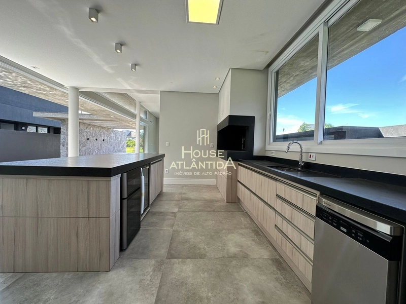 Casa térrea a venda no Condomínio Villaggio Atlântida, 05 suites: 24ª foto da galeria de imagens do imóvel