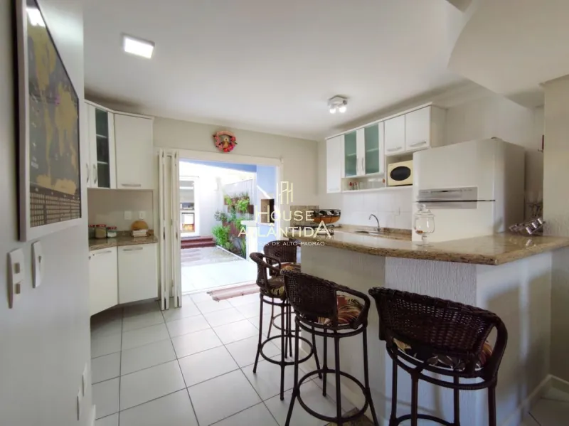 Duplex diferenciado à venda no centro de Xangri-lá, com 3 dormitórios: 7ª foto da galeria de imagens do imóvel