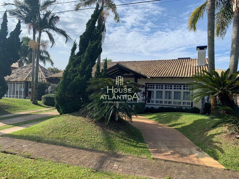 Casa com 2 terrenos e meio a venda no Condomínio Atlântida Lagos Park: 1ª foto da galeria de imagens do imóvel