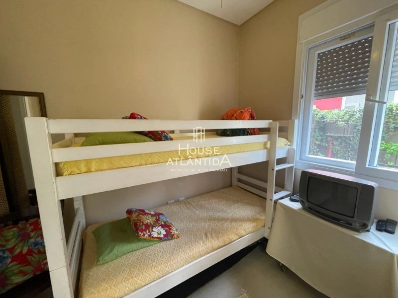 Belíssimo sobrado mobiliado e decorado, à venda no Condomínio Malibu e: 31ª foto da galeria de imagens do imóvel