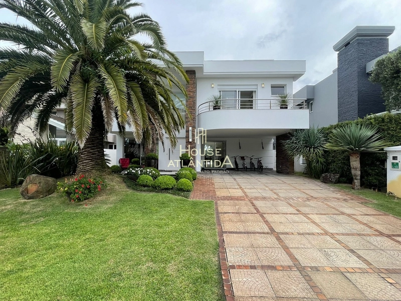 Ótima casa a venda em um dos condomínios mais badalados do litoral nor: 2ª foto da galeria de imagens do imóvel