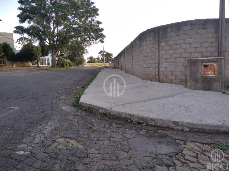 Terreno Bairro César Santos: 7ª foto da galeria de imagens do imóvel