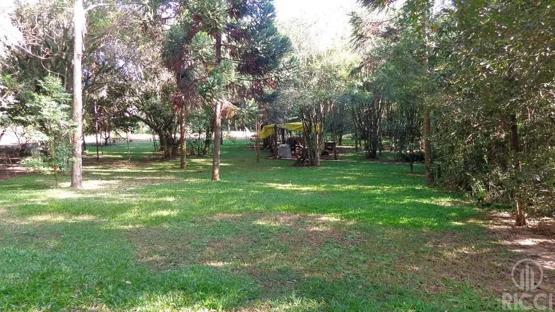 CHÁCARA EM ÁREA URBANA: 4ª foto da galeria de imagens do imóvel