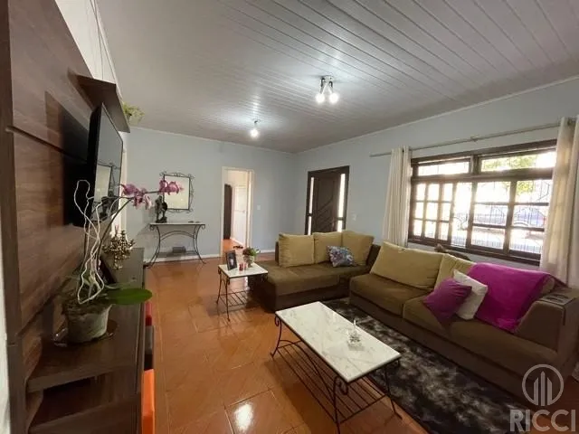 CASA 3 DORMITÓRIOS COM 1 SUÍTE BAIRRO BERTHIER: 2ª foto da galeria de imagens do imóvel